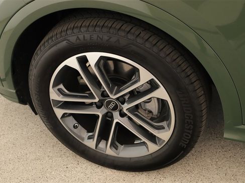 New 2025 Audi Q5 Prestige image 29
