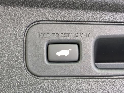 Used 2025 Honda Odyssey Touring image 34