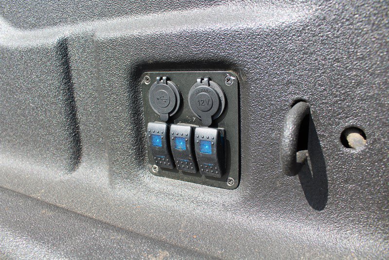 Used 2023 Jeep Gladiator Rubicon w/ Trailer Tow Package AWD/4WD image 25