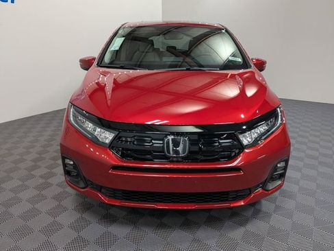 New 2026 Honda Odyssey Touring image 9