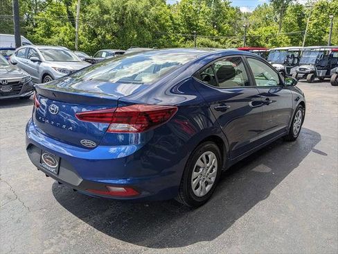 Used 2020 Hyundai Elantra SE FWD image 5