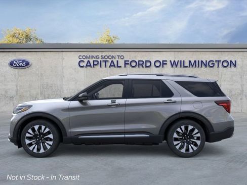 New 2026 Ford Explorer Platinum AWD/4WD image 3