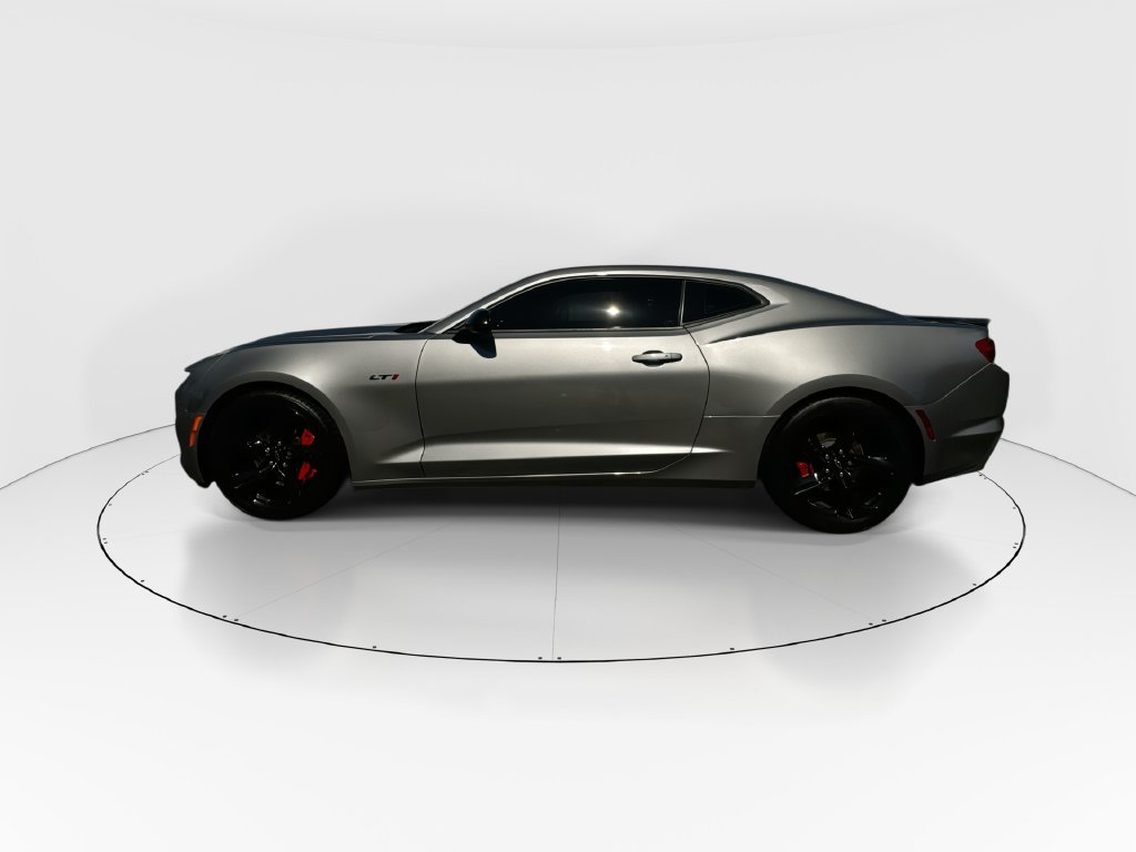 Used 2024 Chevrolet Camaro LT w/ Technology Package RWD image 5