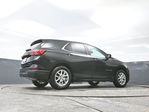 Used 2024 Chevrolet Equinox LT image 48