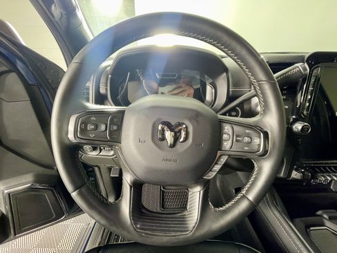 Used 2024 RAM 2500 Limited image 17