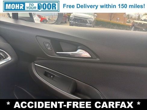 Used 2017 Chevrolet Cruze LT w/ Convenience Package image 26