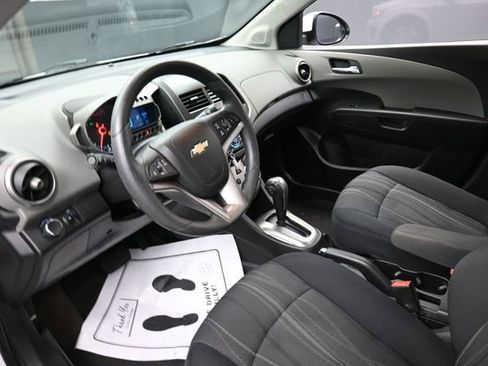Used 2014 Chevrolet Sonic LT FWD image 16