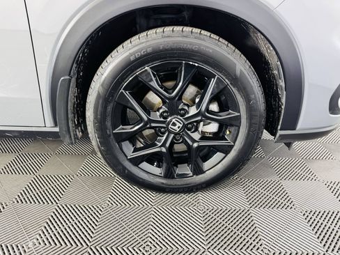 Used 2024 Honda HR-V Sport image 30