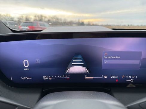 Used 2025 Buick Enclave Sport Touring image 15