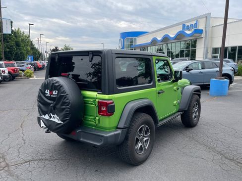 Used 2018 Jeep Wrangler Sport AWD/4WD image 5