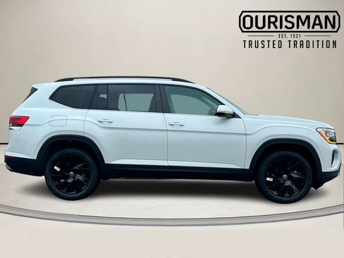 New 2026 Volkswagen Atlas SE AWD/4WD image 2