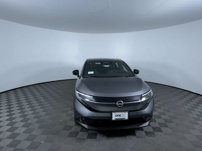 New 2026 Nissan Leaf SV+ w/ Floor Mat Package (SV+)