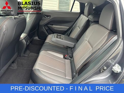 Used 2024 Subaru Crosstrek 2.5i Limited AWD/4WD image 38