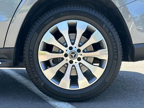 Used 2019 Mercedes-Benz GLS 450 4MATIC image 16