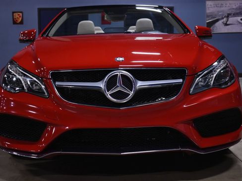 Used 2016 Mercedes-Benz E 550 Cabriolet w/ Premium 2 Package image 5