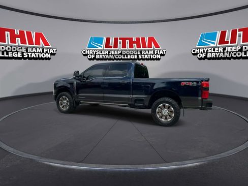 Used 2024 Ford F250 King Ranch w/ FX4 Off-Road Package AWD/4WD image 7