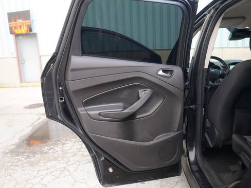 Used 2019 Ford Escape SE AWD/4WD image 22