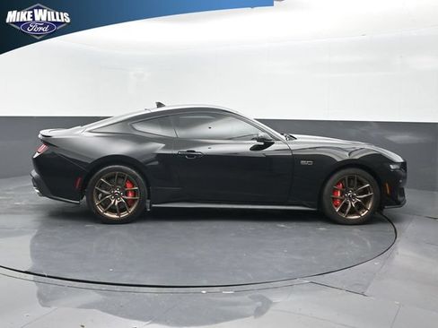 Used 2024 Ford Mustang GT Premium RWD image 8