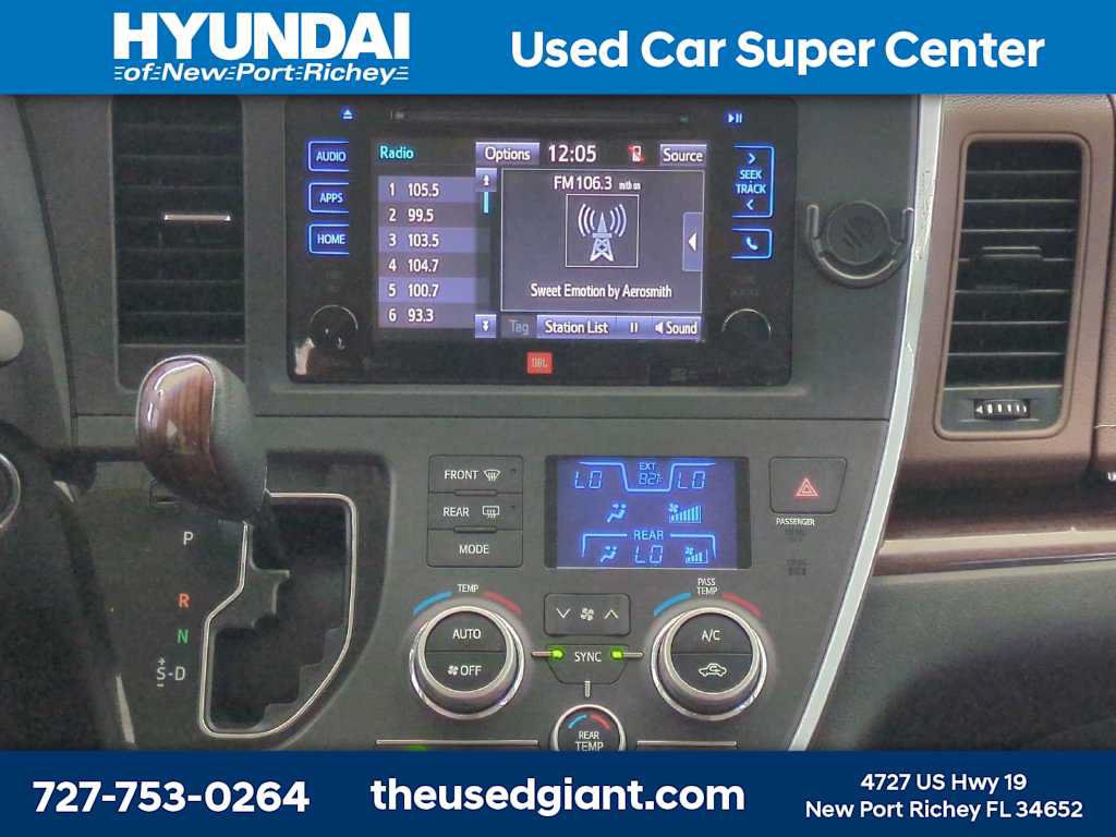 Used 2015 Toyota Sienna Limited Premium w/ Advanced Technology Package FWD image 20