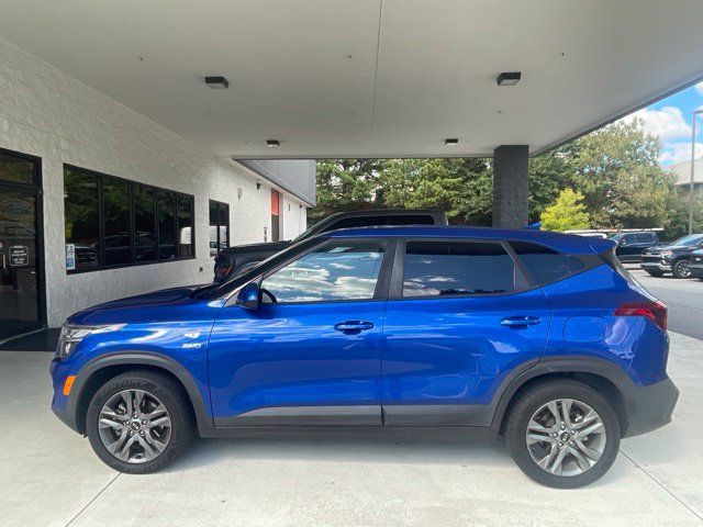 Used 2021 Kia Seltos LX AWD/4WD image 14