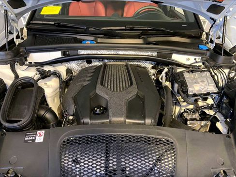 Used 2026 Porsche Macan image 32