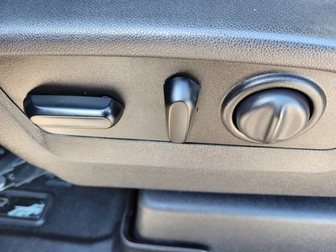 Used 2019 Chevrolet Silverado 1500 LT w/ All-Star Edition image 26