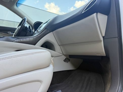 Used 2018 Lincoln MKX Reserve w/ Driver Assistance Package FWD image 25