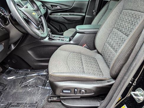 Certified 2024 Chevrolet Equinox LT AWD/4WD image 15