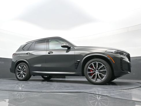 New 2026 BMW X5 xDrive50e w/ M Sport Package image 25