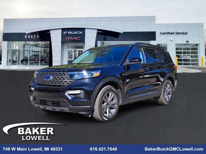 Used 2022 Ford Explorer XLT w/ XLT Sport Appearance Package
