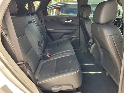 Used 2021 Chevrolet Blazer Premier image 19