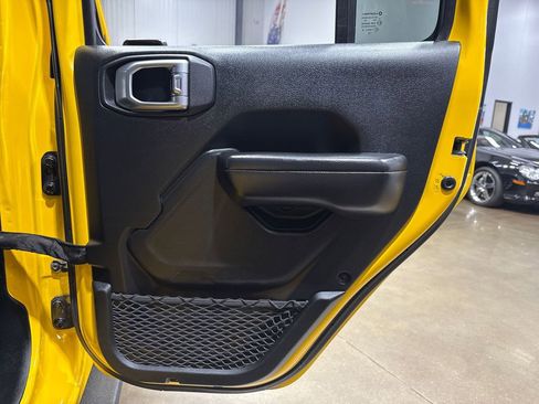 Used 2020 Jeep Wrangler Unlimited Rubicon w/ Quick Order Package 28Y Recon image 68