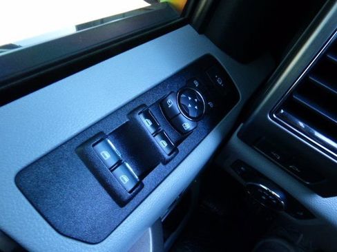 Used 2022 Ford F450 Limited w/ FX4 Off-Road Package image 40