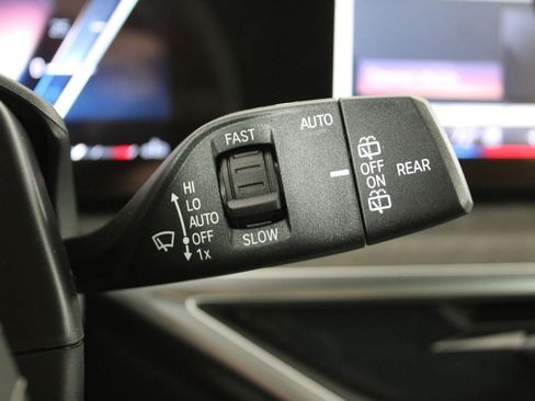 New 2026 BMW X5 xDrive40i w/ Climate Comfort Package image 30