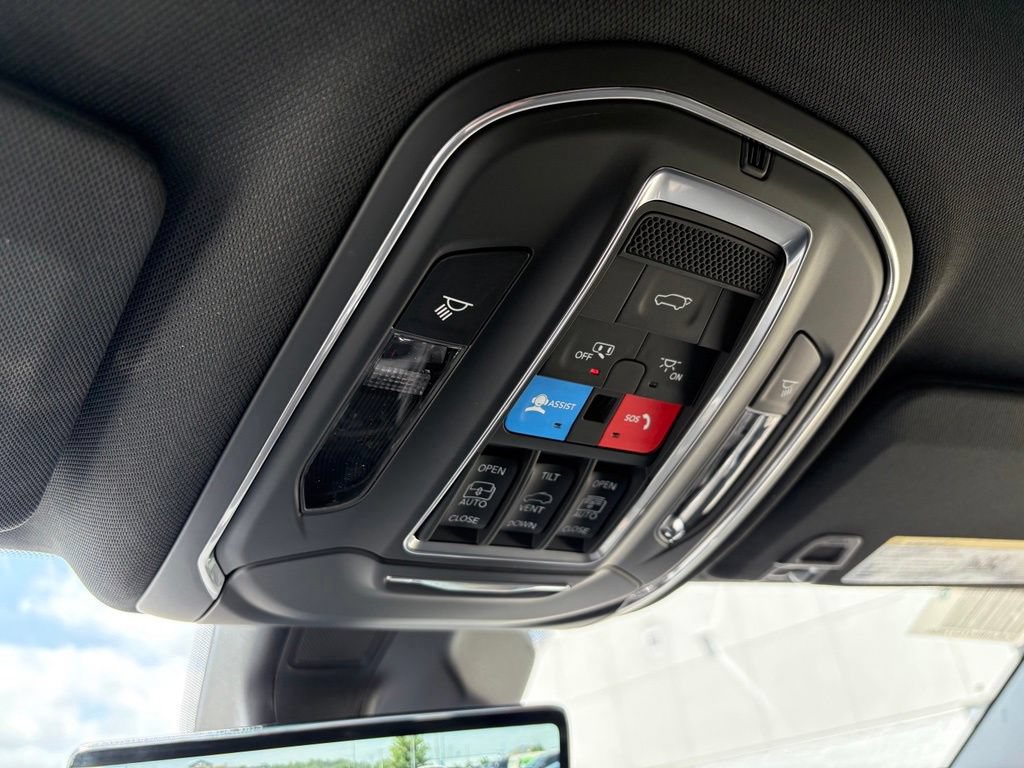 New 2026 Jeep Grand Cherokee Limited AWD/4WD image 19