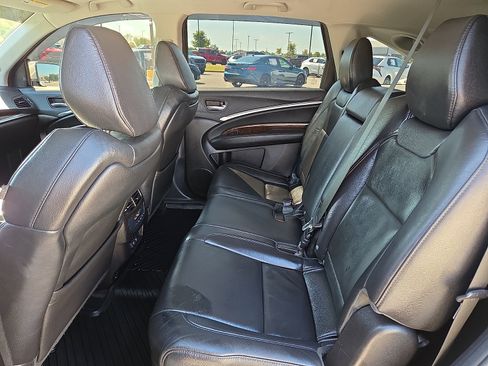 Used 2018 Acura MDX w/ Technology Package AWD/4WD image 11