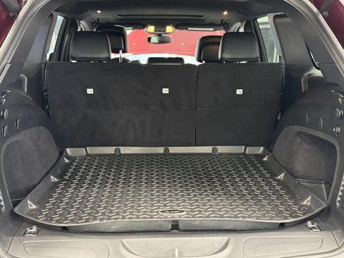 Used 2020 Jeep Grand Cherokee Altitude image 40