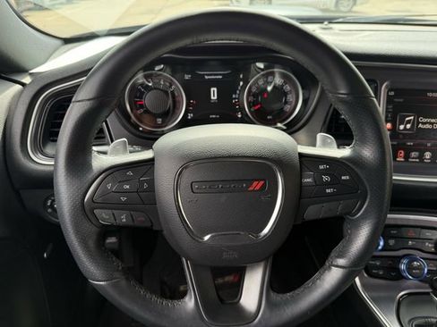 Used 2016 Dodge Challenger R/T RWD image 11