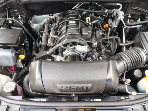 Certified 2024 Dodge Durango R/T image 16