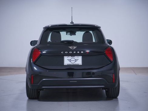 Used 2025 MINI Cooper S image 5