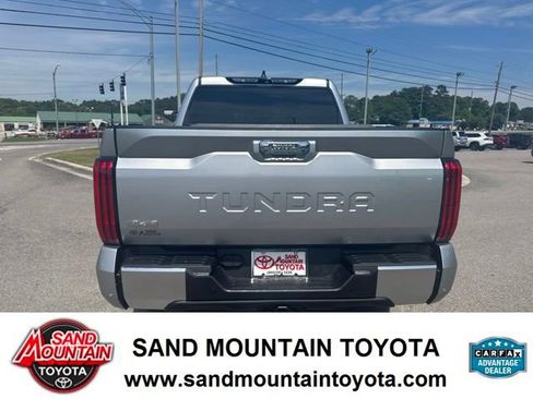 Used 2024 Toyota Tundra Limited AWD/4WD image 4