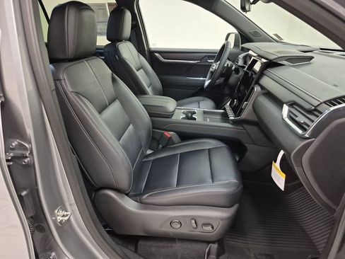 New 2026 GMC Acadia Elevation w/ Black Edition image 29