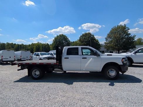 New 2024 RAM 3500 Tradesman image 6