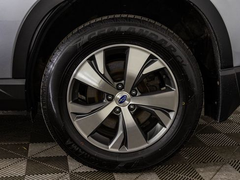 Used 2021 Subaru Ascent Premium w/ Convenience Package image 51