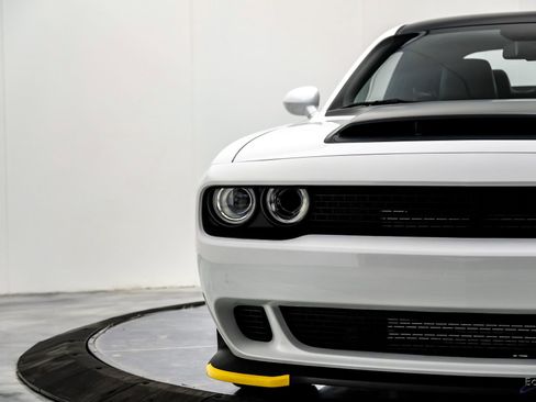 Used 2023 Dodge Challenger SRT Hellcat Redeye image 32