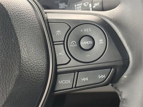 Certified 2024 Toyota Corolla SE image 23