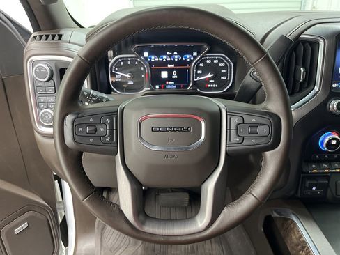 Used 2020 GMC Sierra 1500 Denali w/ Denali Ultimate Package image 22