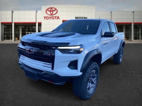 Used 2024 Chevrolet Colorado ZR2 w/ Technology Package image 1