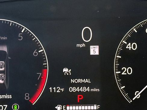 Used 2024 Honda HR-V LX image 10