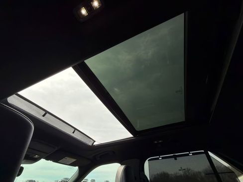 Used 2023 Ford Explorer ST w/ Equipment Group 401A image 15